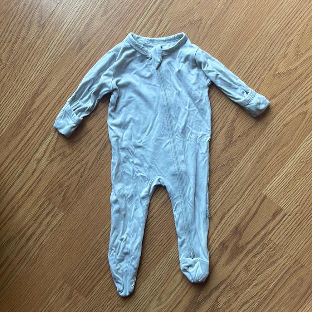 Kyte Newborn Pajamas